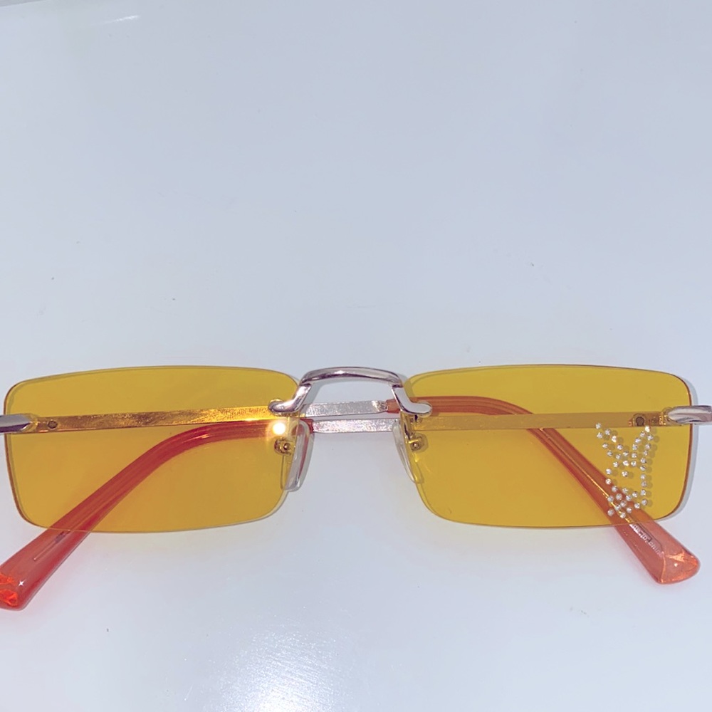 Y2K Playboy sunnies